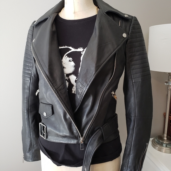 Black leather jacket - Picture 11 of 16